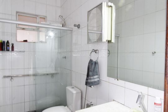 Banheiro Social de casa para alugar com 7 quartos, 350m² em Prado, Belo Horizonte