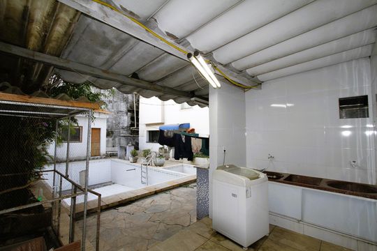Área de Serviço de casa para alugar com 7 quartos, 350m² em Prado, Belo Horizonte