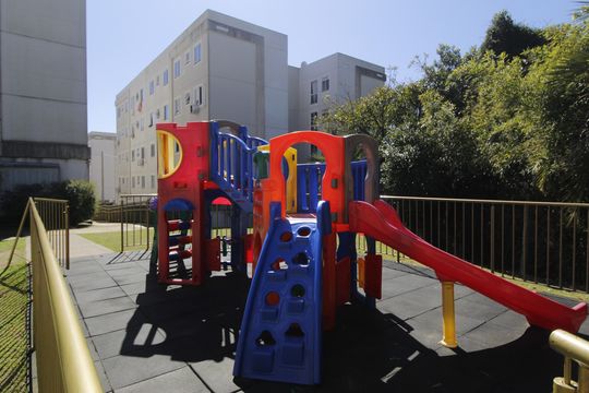 Área comum - Playground de apartamento à venda com 2 quartos, 40m² em Chácara das Pedras, Porto Alegre