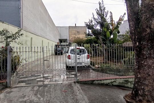 Fachada de casa à venda com 3 quartos, 80m² em Vila Graciosa, São Paulo
