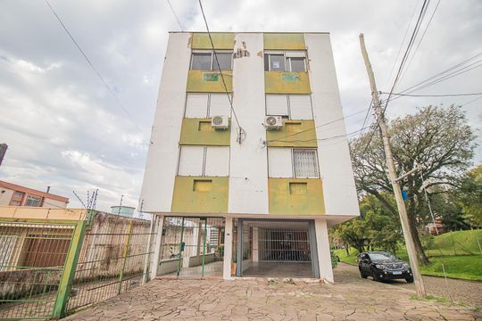 Fachada de apartamento para alugar com 3 quartos, 96m² em Medianeira, Porto Alegre