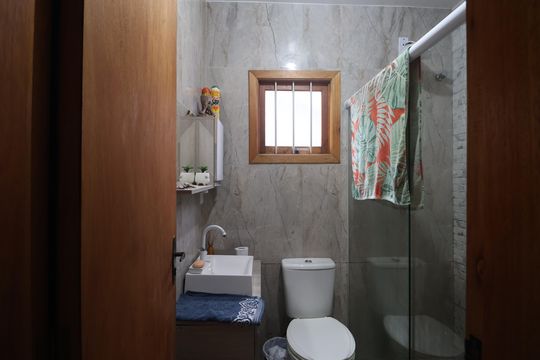 Banheiro de casa para alugar com 2 quartos, 50m² em Brigadeira, Canoas