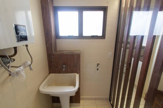 Área de Serviço de apartamento à venda com 3 quartos, 156m² em Cambuí, Campinas