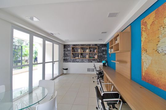 Área comum de apartamento à venda com 3 quartos, 65m² em Vila Suzana, São Paulo