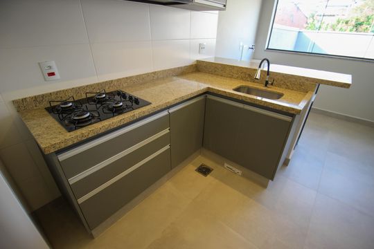 Cozinha de kitnet/studio para alugar com 1 quarto, 35m² em Jardim Icatu, Votorantim