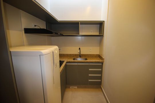 Cozinha de kitnet/studio para alugar com 1 quarto, 32m² em Jardim Icatu, Votorantim