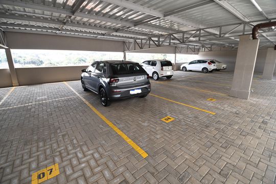 Garagem de apartamento à venda com 2 quartos, 58m² em Nova Campinas, Campinas