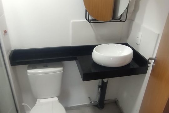 Banheiro de apartamento para alugar com 2 quartos, 38m² em Lapa, São Paulo