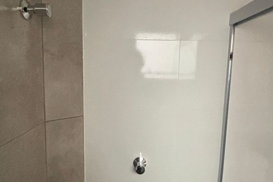 Banheiro Social de apartamento à venda com 2 quartos, 105m² em Vila Humaita, Santo André