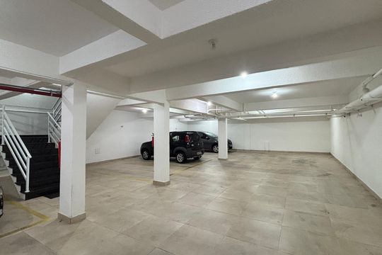 Garagem de apartamento à venda com 2 quartos, 105m² em Vila Humaita, Santo André