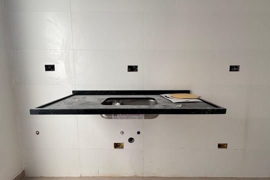 Cozinha de apartamento à venda com 2 quartos, 58m² em Vila Amabile Pezzolo, Santo André