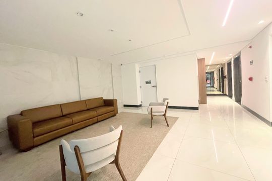 Hall de entrada de apartamento à venda com 3 quartos, 220m² em Funcionários, Belo Horizonte