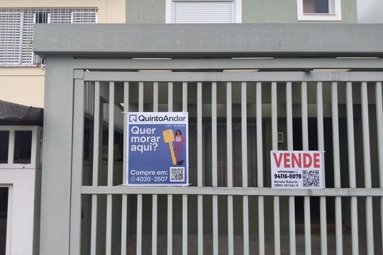 Fachada de casa à venda com 2 quartos, 160m² em Santana, São Paulo
