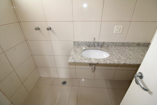 Banheiro de apartamento à venda com 3 quartos, 91m² em Tucuruvi, São Paulo