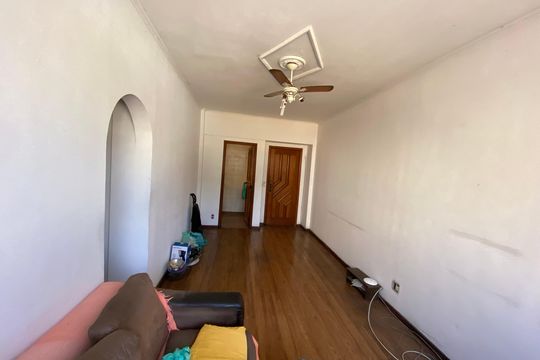 Sala de apartamento à venda com 1 quarto, 58m² em Freguesia (jacarepaguá), Rio de Janeiro