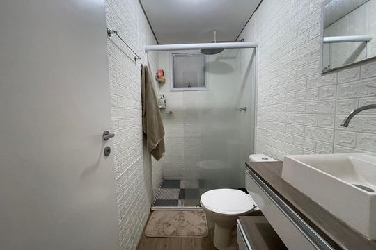 Banheiro Social de apartamento à venda com 2 quartos, 65m² em Rio Pequeno, São Paulo