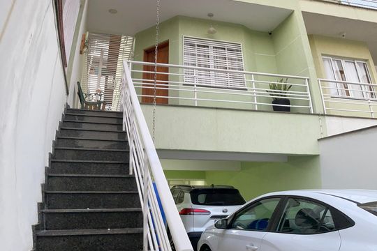 Área Externa de casa à venda com 3 quartos, 192m² em Vila Isolina Mazzei, São Paulo