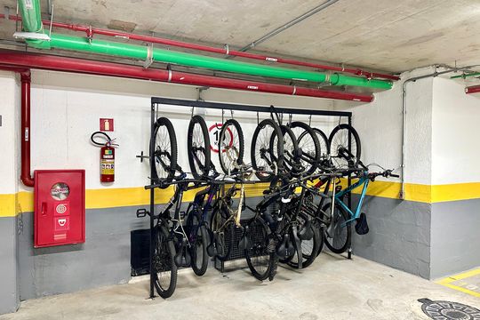 Bicicletário de apartamento à venda com 1 quarto, 33m² em Centro, Rio de Janeiro