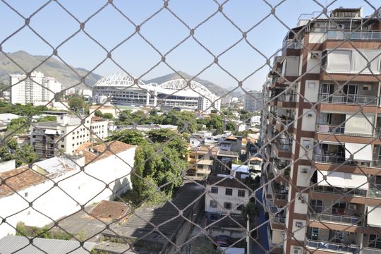 Sacada Vista  de apartamento para alugar com 2 quartos, 85m² em Todos Os Santos, Rio de Janeiro