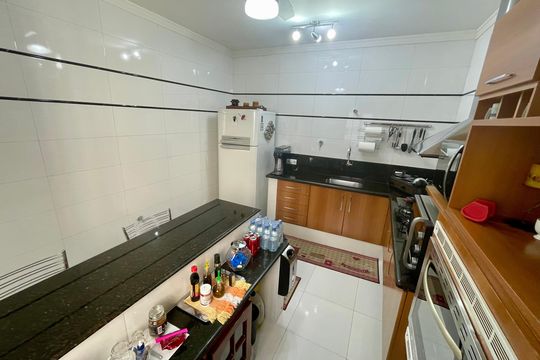 Cozinha de casa à venda com 2 quartos, 148m² em Jardim Santa Clara, Guarulhos