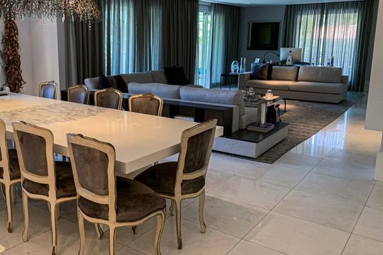 Apartamento para alugar com 3 quartos, 292m² em Higienópolis, São Paulo