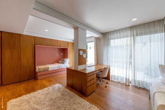 Casa de Condomínio à venda com 3 quartos, 629m² em Alto de Pinheiros, São Paulo