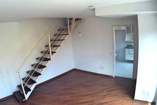 Sala de casa de condomínio à venda com 2 quartos, 109m² em Vila Anglo Brasileira, São Paulo
