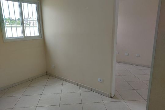Quarto de casa à venda com 3 quartos, 250m² em Vila Santa Teresa, Santo André