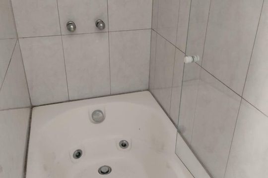 Banheiro de casa à venda com 3 quartos, 250m² em Vila Santa Teresa, Santo André