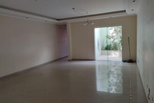 Sala de casa à venda com 3 quartos, 250m² em Vila Santa Teresa, Santo André