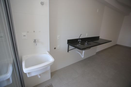 Área de Serviço de kitnet/studio para alugar com 1 quarto, 50m² em Barro Preto, Belo Horizonte
