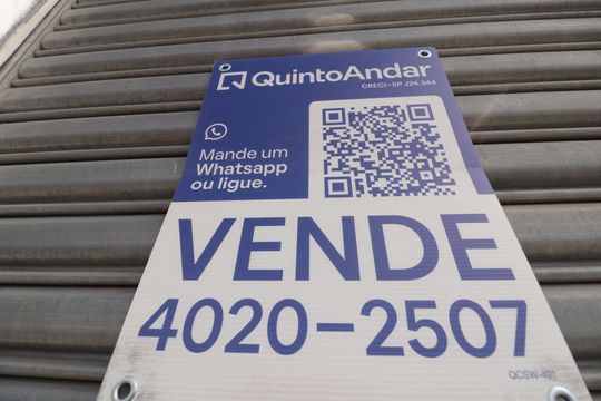 Placa de casa à venda com 4 quartos, 293m² em Parque Cidade Jardim, Jundiaí