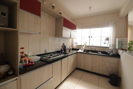 Cozinha  de casa à venda com 4 quartos, 293m² em Parque Cidade Jardim, Jundiaí