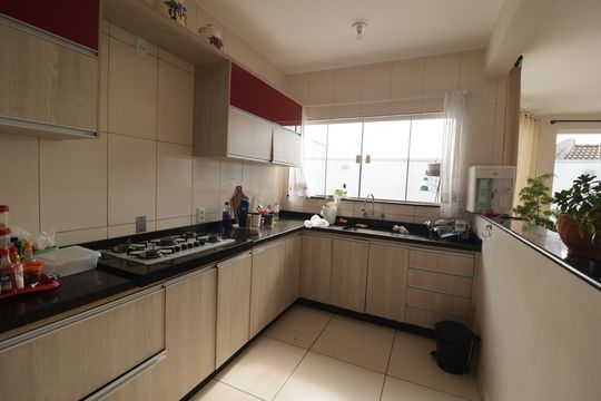 Cozinha  de casa à venda com 4 quartos, 293m² em Parque Cidade Jardim, Jundiaí