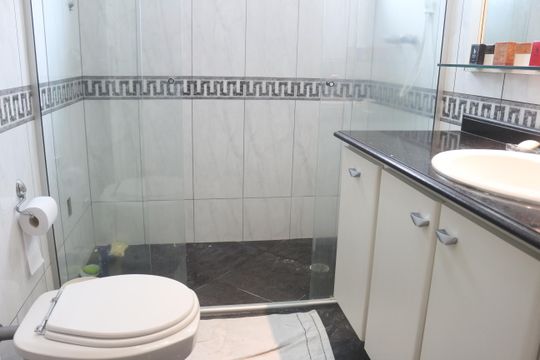 Banheiro da Suíte 3 de apartamento à venda com 3 quartos, 128m² em Santa Paula, São Caetano do Sul