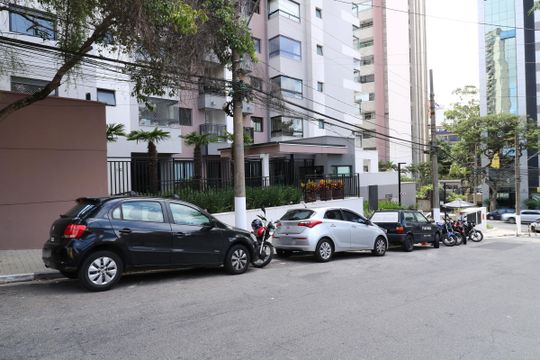 Fachada de apartamento à venda com 3 quartos, 117m² em Vila Bastos, Santo André