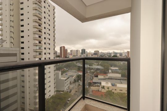 Sacada da Suíte 1 de apartamento à venda com 3 quartos, 117m² em Vila Bastos, Santo André