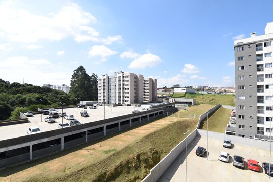 Vista da Sacada de apartamento para alugar com 2 quartos, 59m² em Colônia Rio Grande, São José dos Pinhais