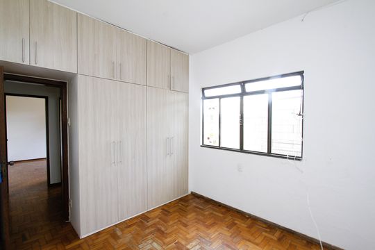 Suíte 3 de casa à venda com 4 quartos, 366m² em Salgado Filho, Belo Horizonte