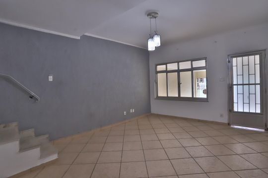 Casa à venda com 2 quartos, 124m² em Água Rasa, São Paulo