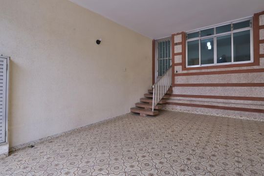 Garagem de casa à venda com 2 quartos, 124m² em Água Rasa, São Paulo