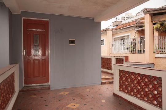 Garagem de casa para alugar com 2 quartos, 160m² em São Judas, São Paulo