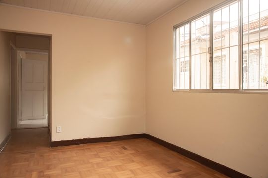 Sala de casa para alugar com 2 quartos, 160m² em São Judas, São Paulo
