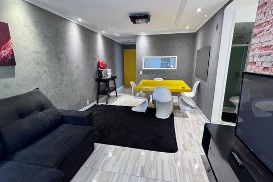 Sala de apartamento para alugar com 3 quartos, 78m² em Vila Sofia, São Paulo