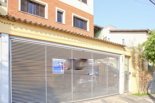 Fachada de casa à venda com 3 quartos, 537m² em Vila Romana, São Paulo