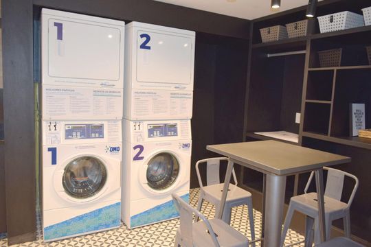 Área comum de kitnet/studio para alugar com 1 quarto, 22m² em Jardim Paulista, São Paulo