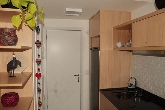 Cozinha de kitnet/studio para alugar com 1 quarto, 26m² em Vila Buarque, São Paulo