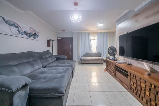 Sala de casa à venda com 3 quartos, 190m² em Jabaquara, São Paulo