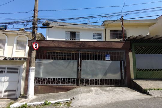 Fachada de casa à venda com 3 quartos, 190m² em Jabaquara, São Paulo