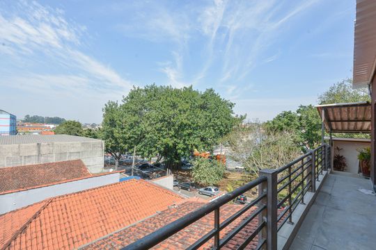 Área comum de casa para alugar com 1 quarto, 55m² em Conjunto Residencial Salvador Tolezani, São Paulo